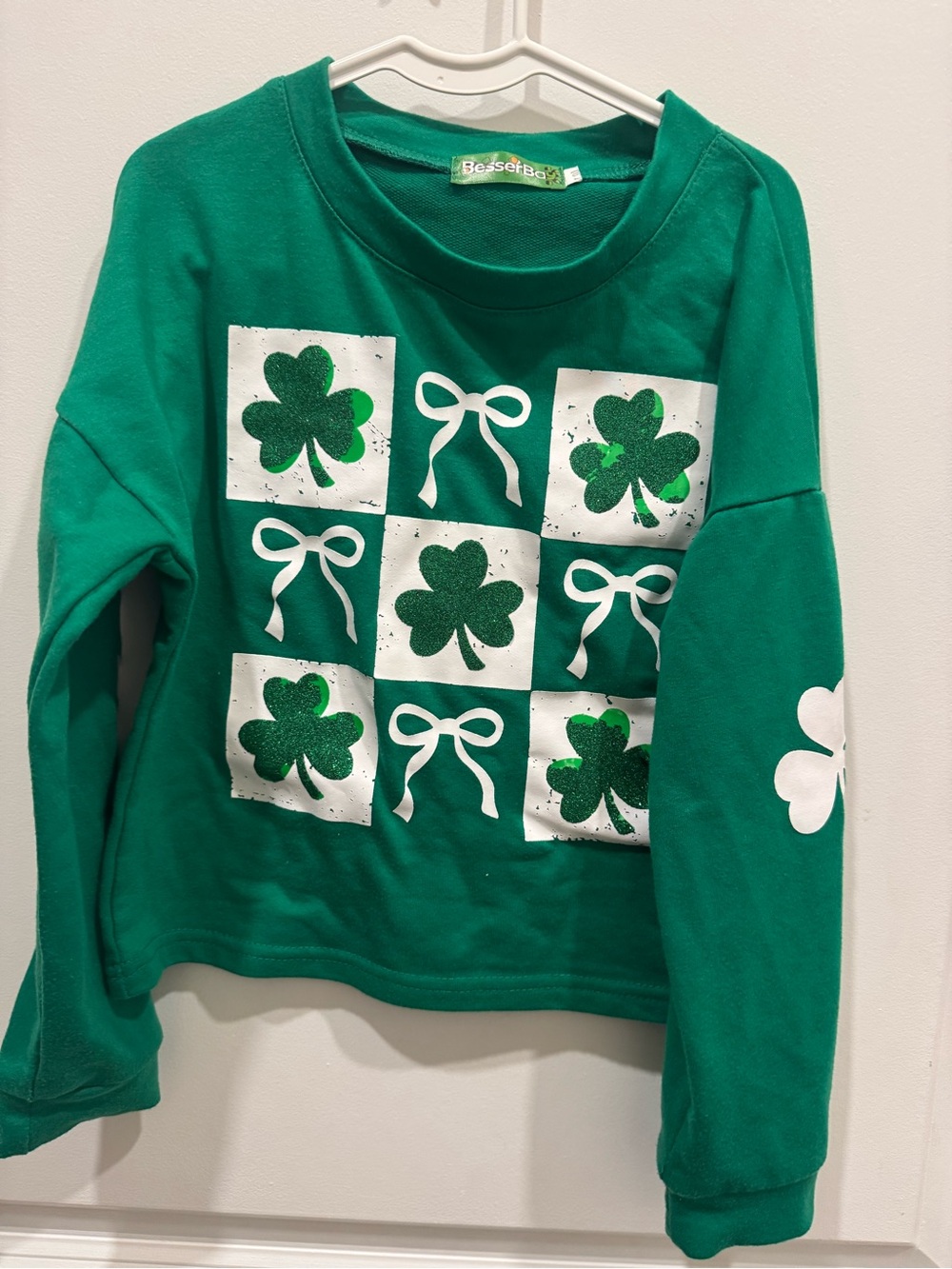 Girls' Green Shamrock Graphic Sweatshirt